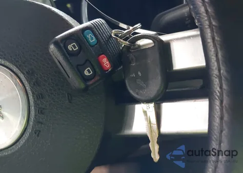 2005 Ford Mustang from USA, damaged, VIN 1ZVFT84N355227745